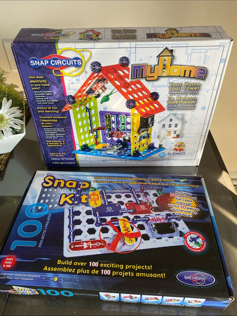 NEW🌈 Snap Circuits Kit My Home & Electronics Building DIY Activities
